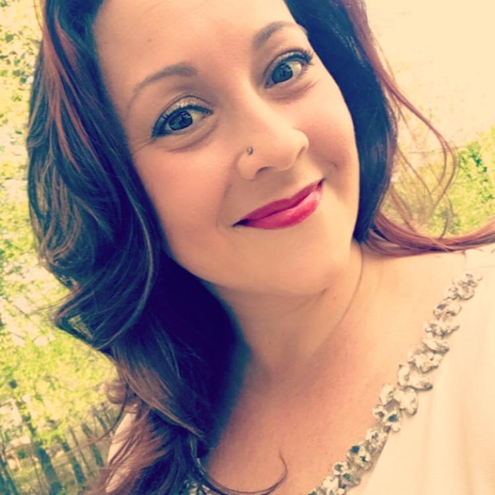 Meet your Posher, Angela